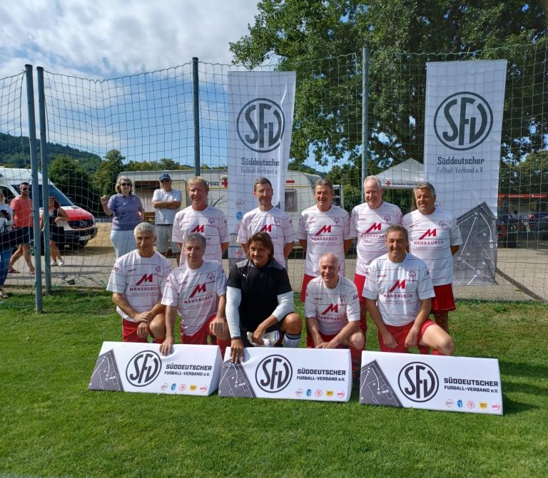 Rot-Weiss Ü60 Dritter bei der Süddeutschen Meisterschaft in Oberkirch/Schwarzwald